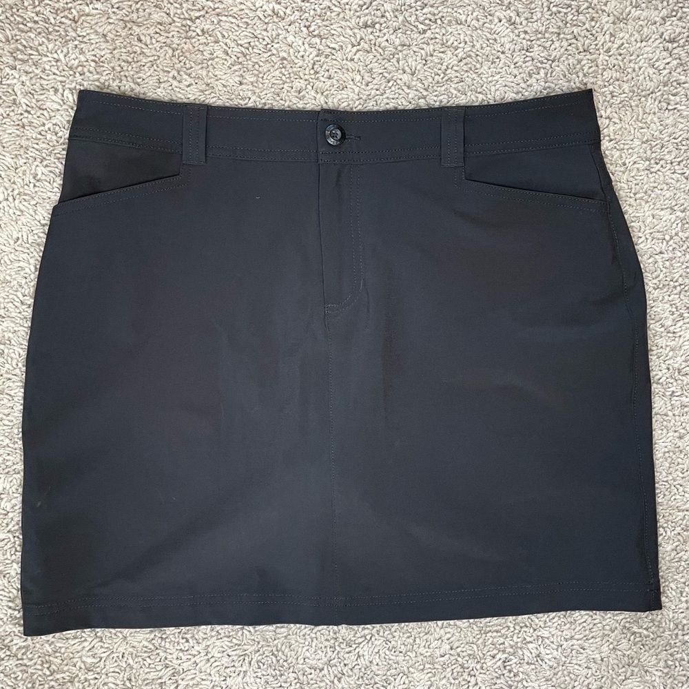 Eddie Bauer Black Golf Skort Adventurer Athletic Outdoor Size 10